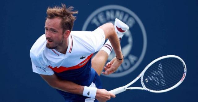 开云手机版-张奔斗：梅总和阿卡，你俩还是不是美网热门了？