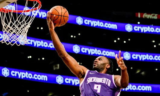 开云登录-查克|国王底薪淘宝成功！解析阿丘瓦vs太阳精彩攻防&amp;amp;残暴隔扣表现